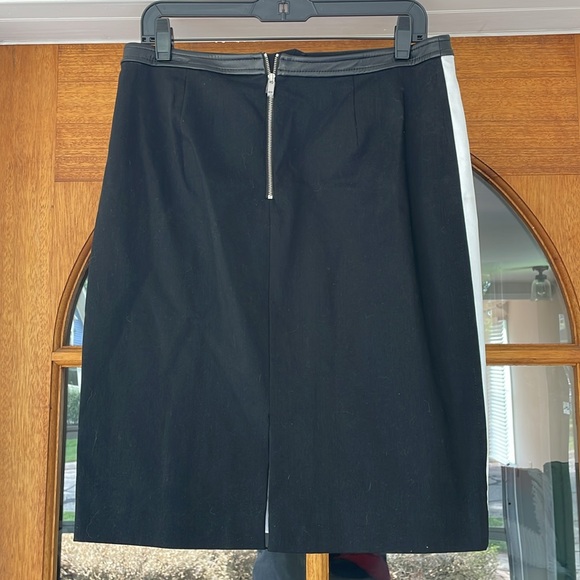 Worth black and white skirt size 8 - Picture 4 of 7